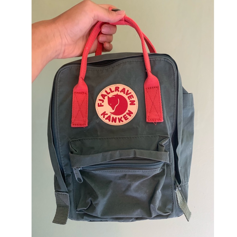 Fjallraven Kanken Mini Backpack